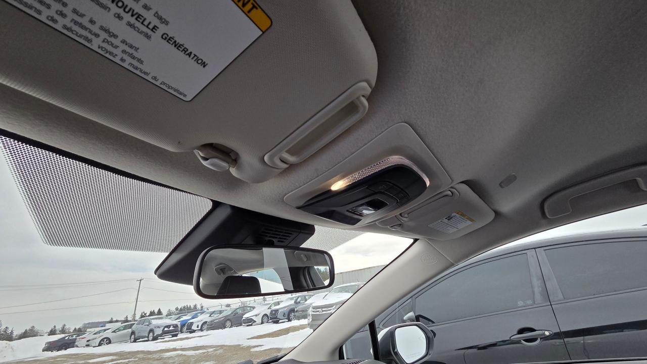 2024 Toyota Corolla LE Photo