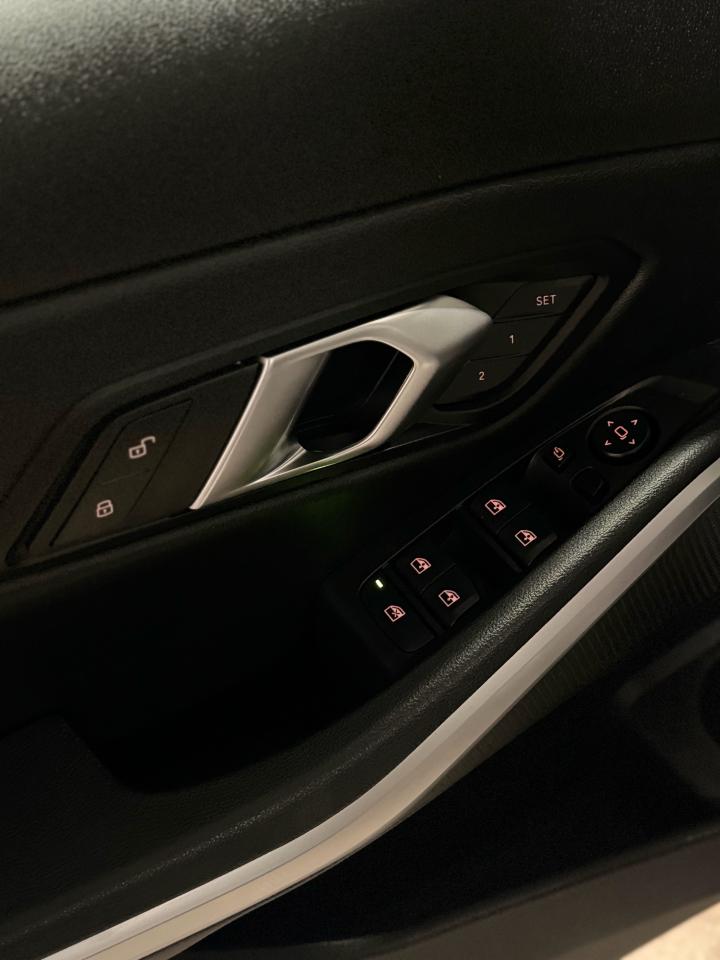 2024 BMW 3 Series 330i xDrive Photo