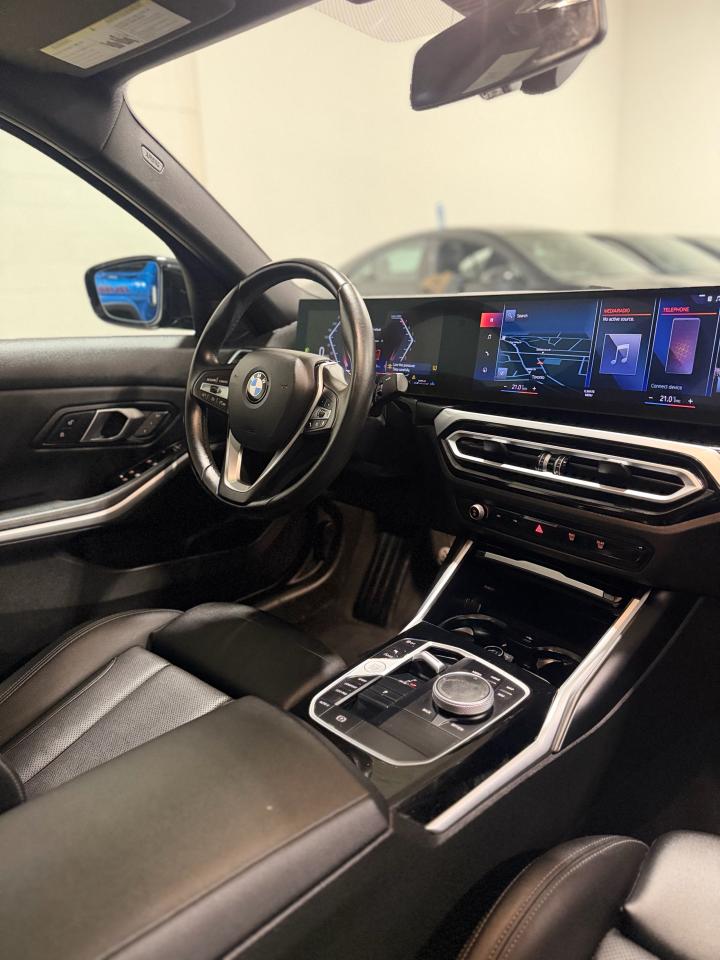 2024 BMW 3 Series 330i xDrive Photo