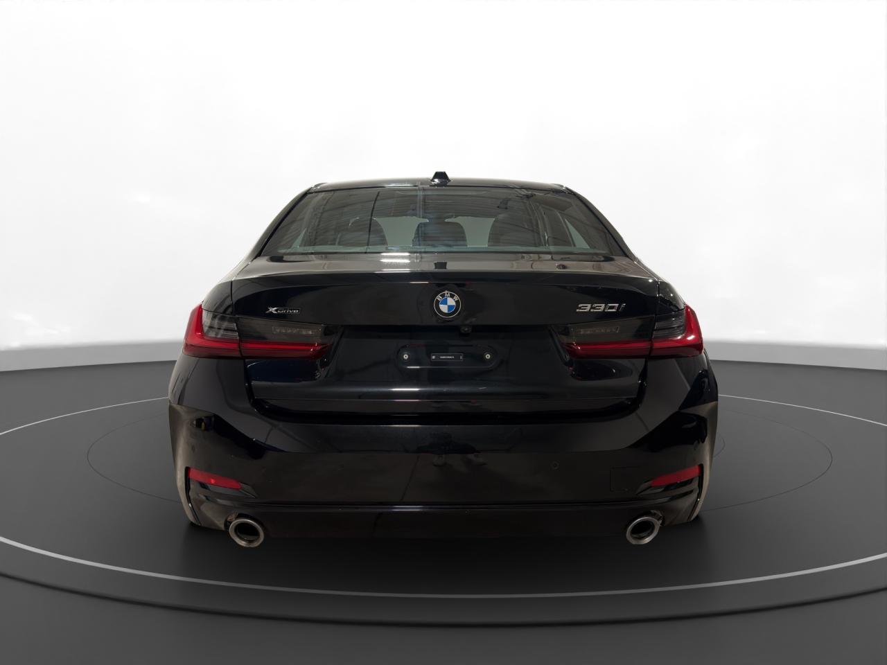 2024 BMW 3 Series 330i xDrive Photo