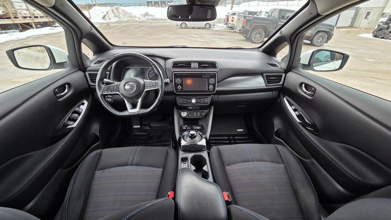 2019 Nissan Leaf S Photo