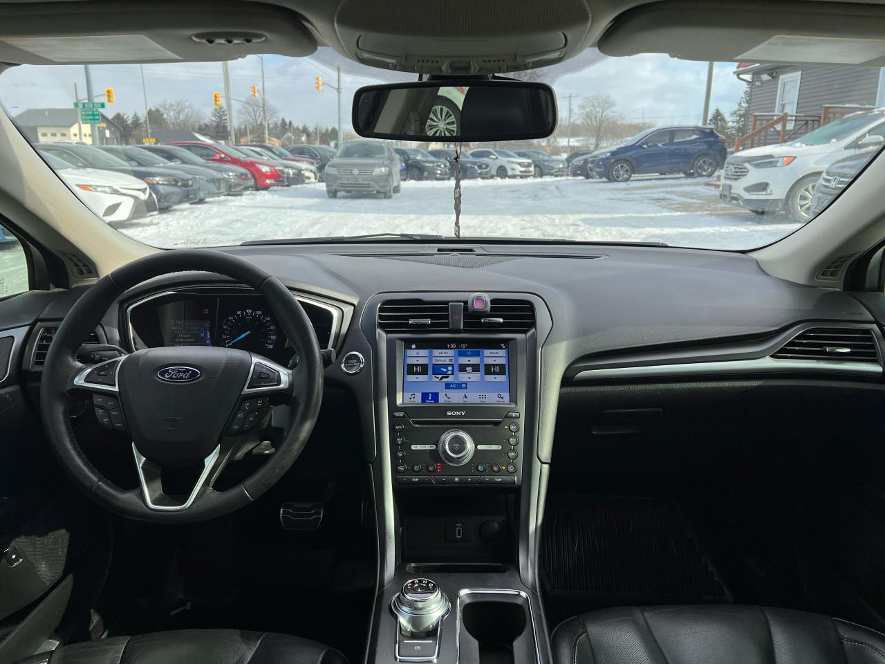 2017 Ford Fusion Energi Titanium AWD 89km Photo