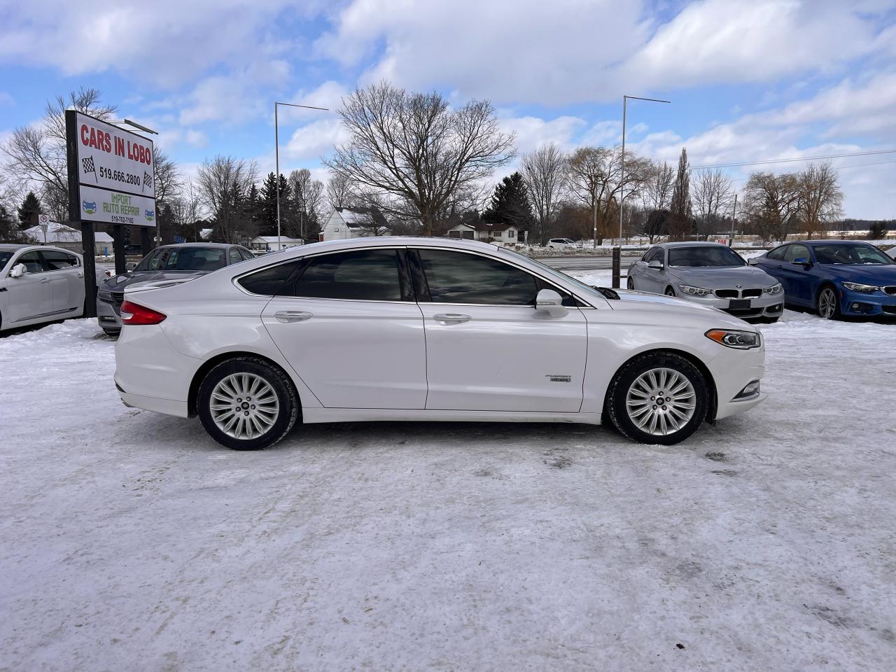 2017 Ford Fusion Energi Titanium AWD 89km Photo
