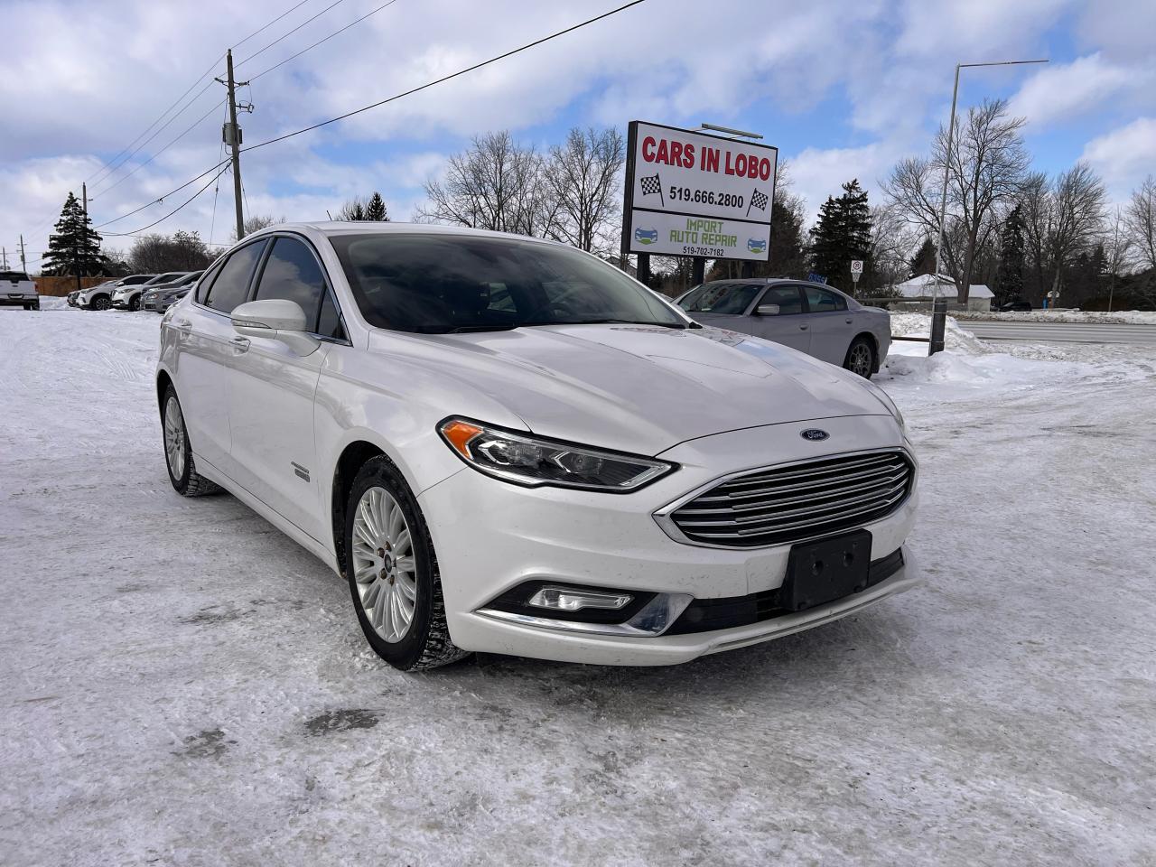 2017 Ford Fusion Energi Titanium AWD 89km Photo