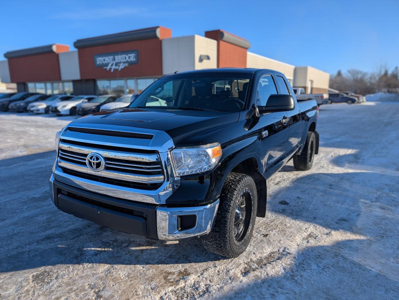 Used 2016 Toyota Tundra SR5 | Back Up Camera | Navigation for sale in Steinbach, MB