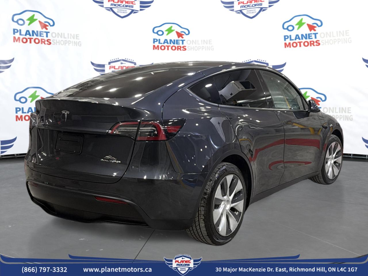 2024 Tesla Model Y LONG RANGE Photo