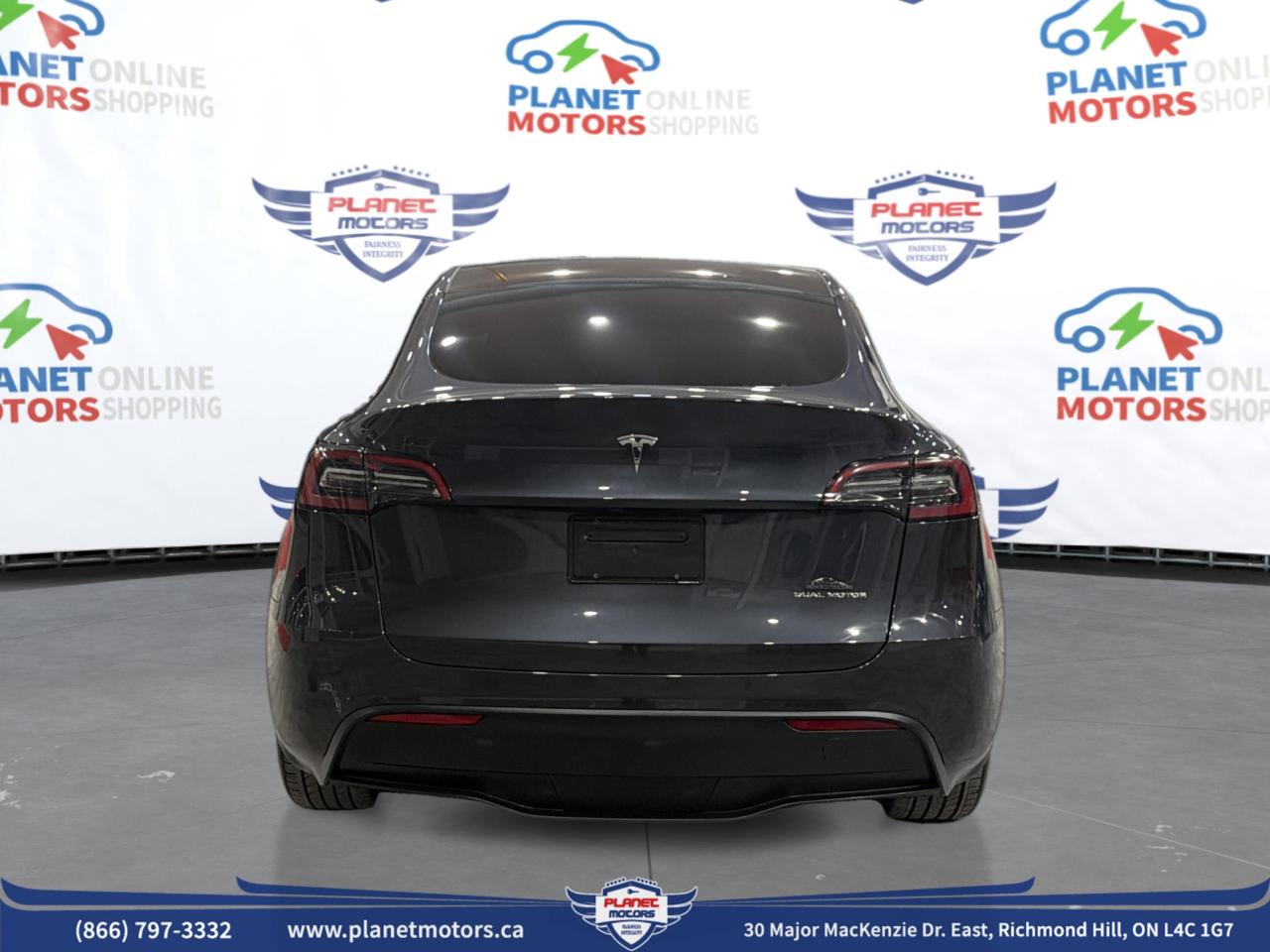 2024 Tesla Model Y LONG RANGE Photo