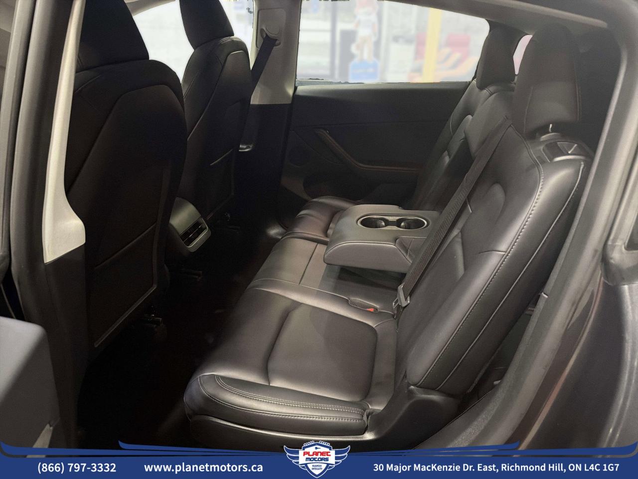 2024 Tesla Model Y LONG RANGE Photo