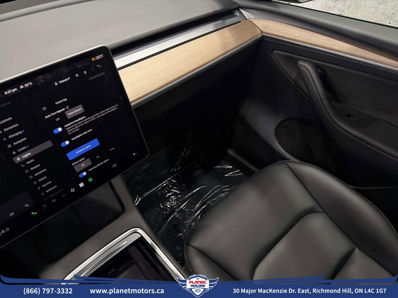 2024 Tesla Model Y LONG RANGE Photo