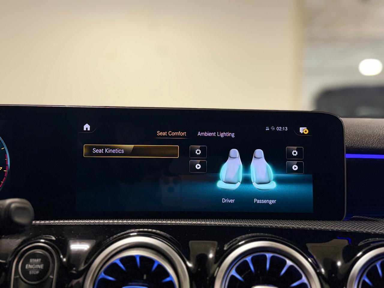 2019 Mercedes-Benz A250 A 250 4MATIC Hatch Photo