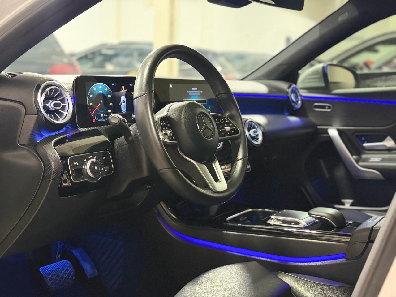 2019 Mercedes-Benz A250 A 250 4MATIC Hatch Photo