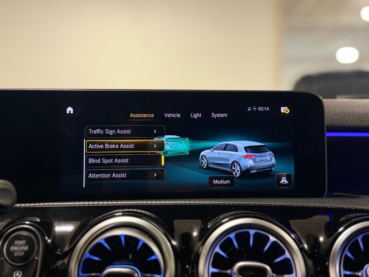 2019 Mercedes-Benz A250 A 250 4MATIC Hatch Photo