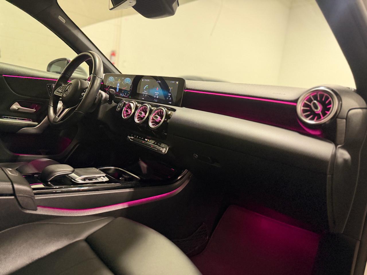 2019 Mercedes-Benz A250 A 250 4MATIC Hatch Photo