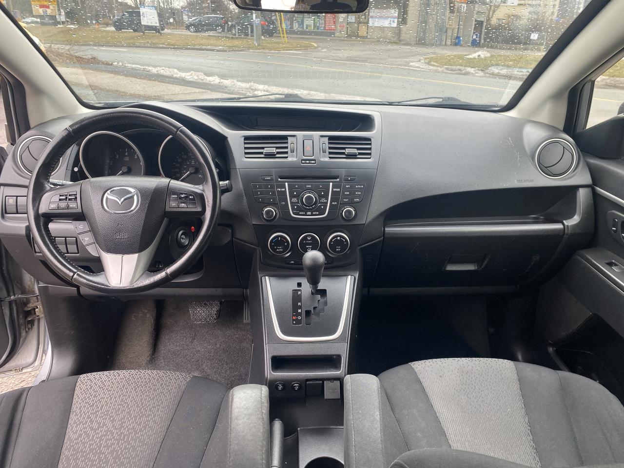 2012 Mazda MAZDA5 6Passenger/Automatic/Gas Saver/Heated Seats Photo