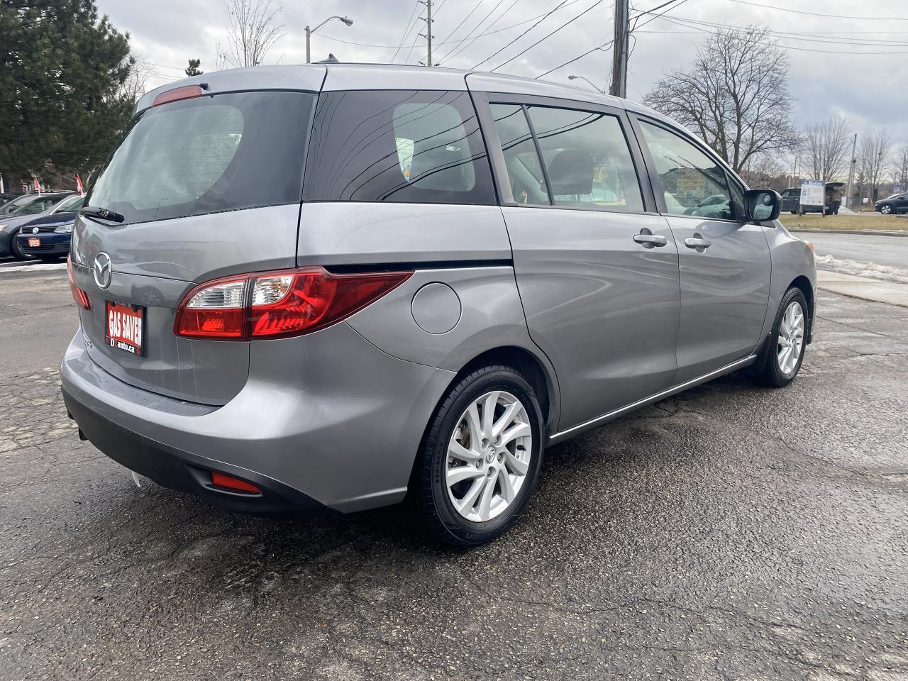 2012 Mazda MAZDA5 6Passenger/Automatic/Gas Saver/Heated Seats Photo
