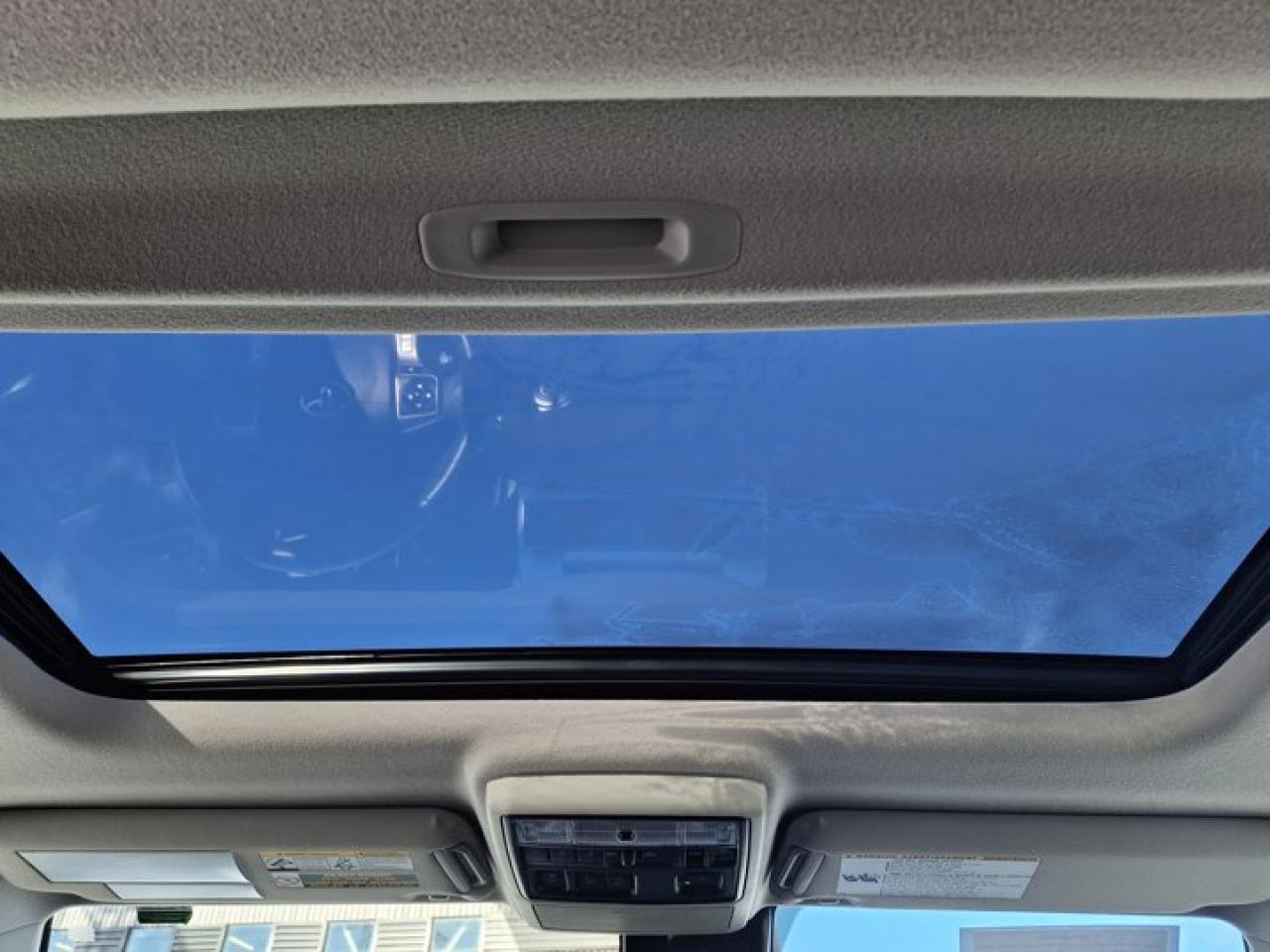 2021 Toyota 4Runner Limited | 7 Passenger | Leather | Sunroof | Nav | JBL Audio | Heated + Cooled Seats | and More ! Photo