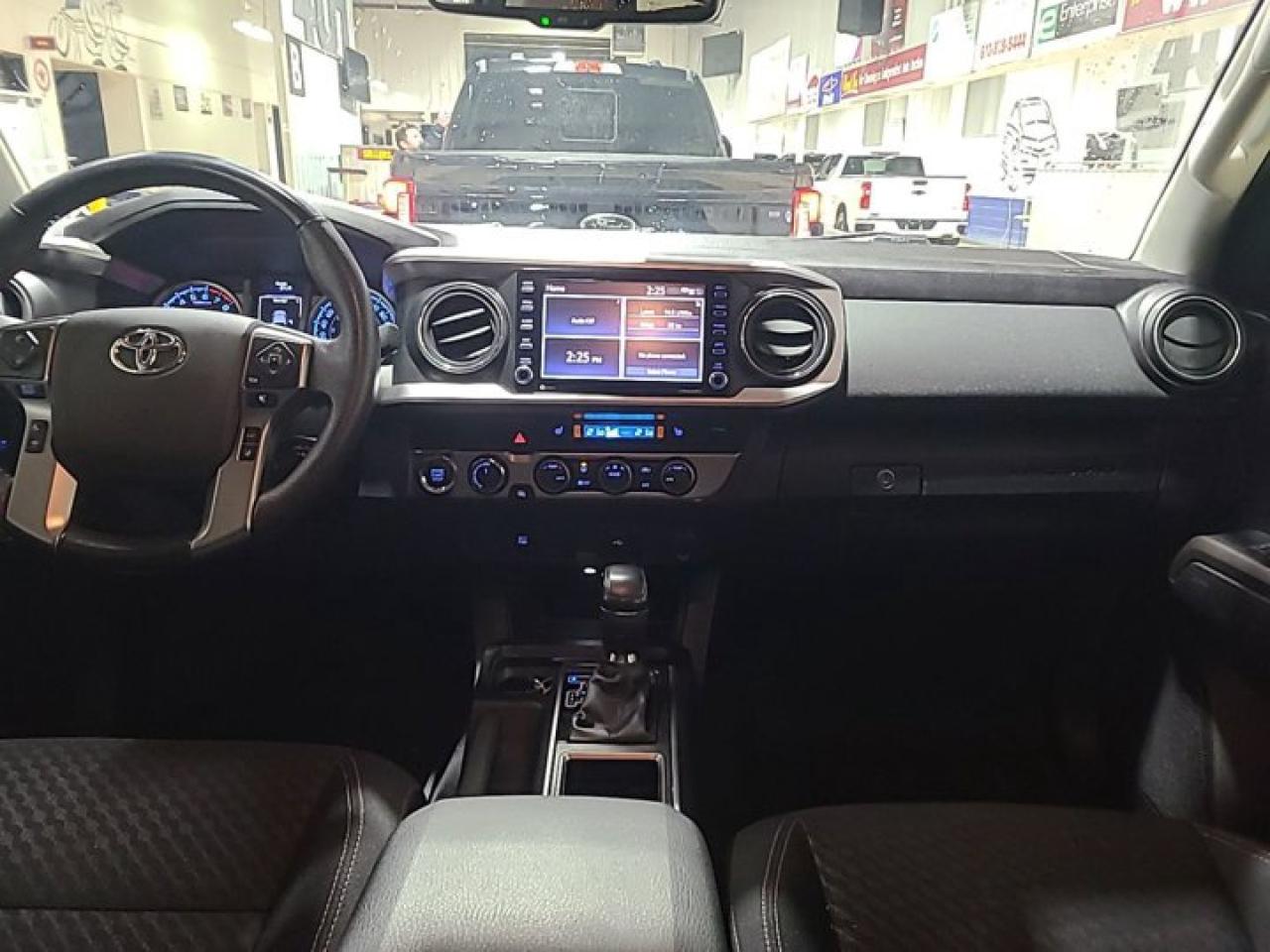 2023 Toyota Tacoma Trail 4WD | Bronze Rims | Heated Seats | CarPlay + Android | Rear Camera | Power Seat & More ! Photo