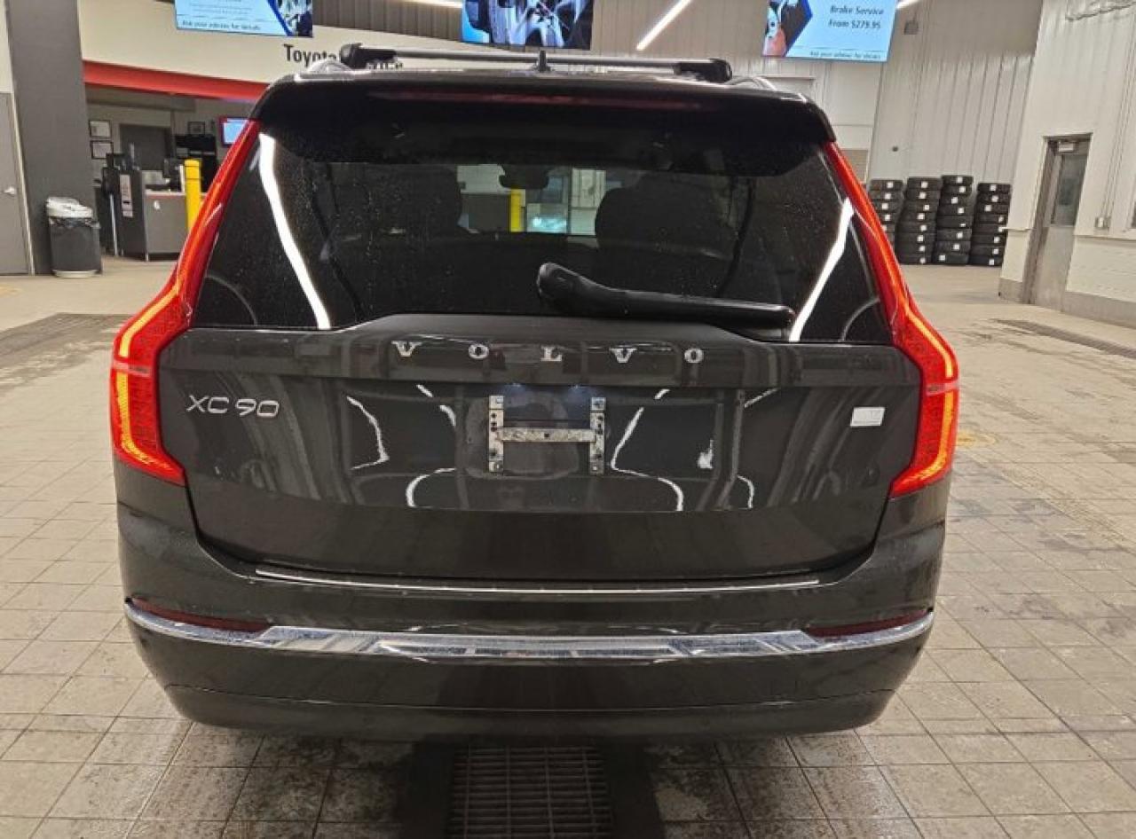 2023 Volvo XC90 Recharge Core Bright Theme | AWD | Leather | Sunroof | Nav | Heated Seats | Rear Camera | and More ! Photo