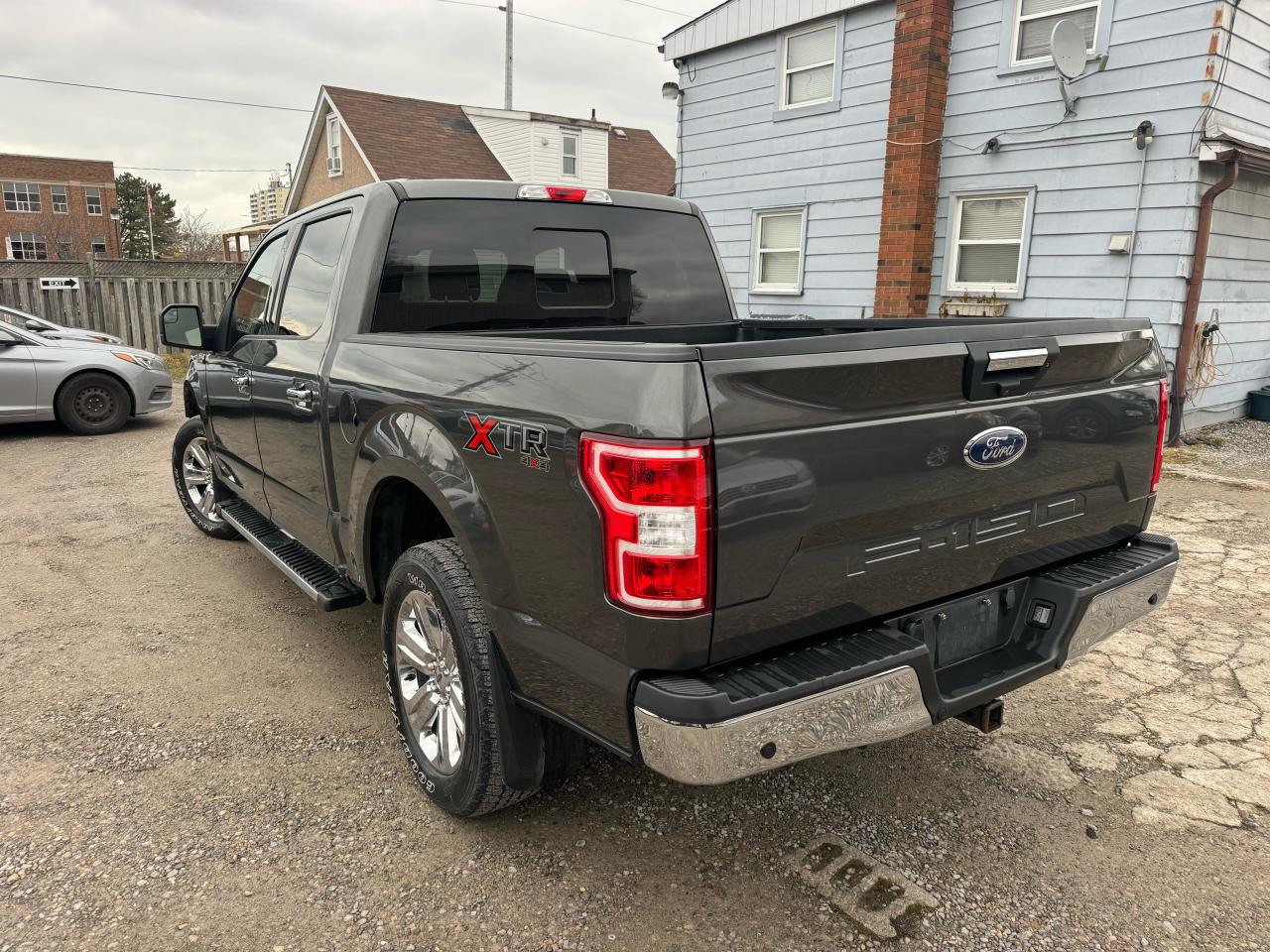 2020 Ford F-150 XLT Photo4