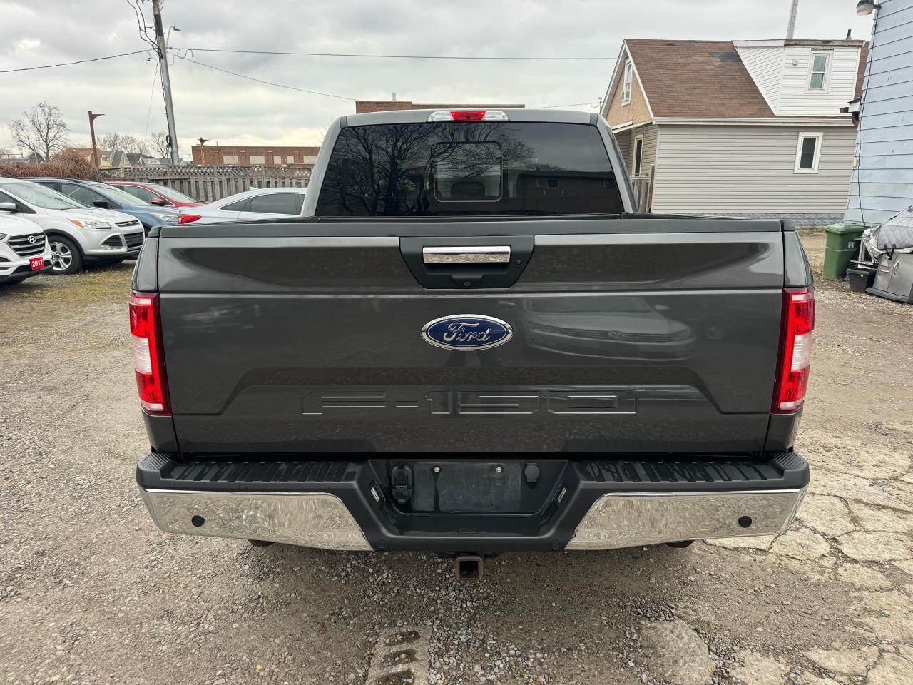 2020 Ford F-150 XLT Photo3