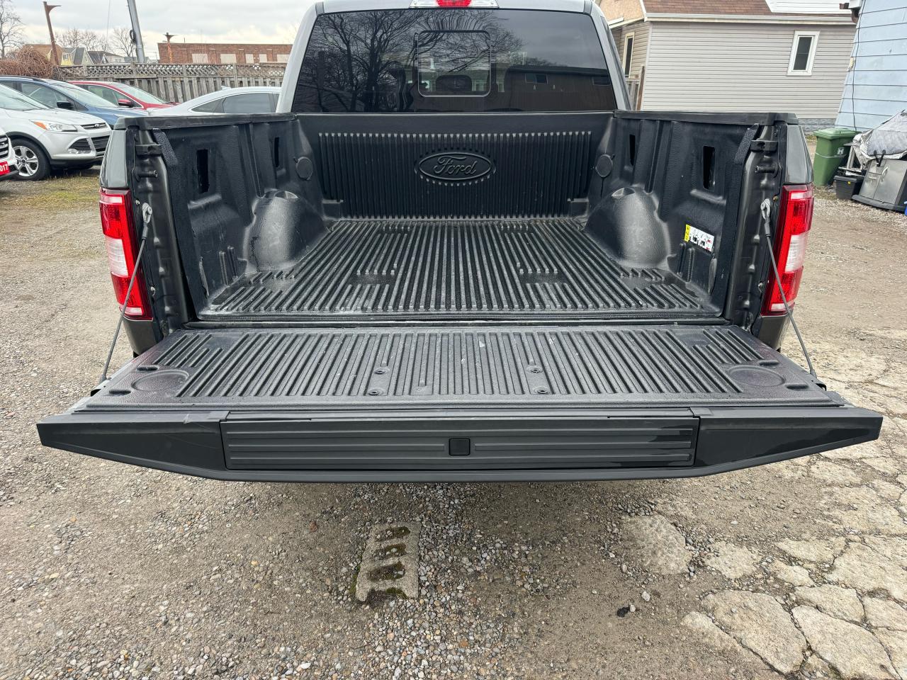 2020 Ford F-150 XLT Photo