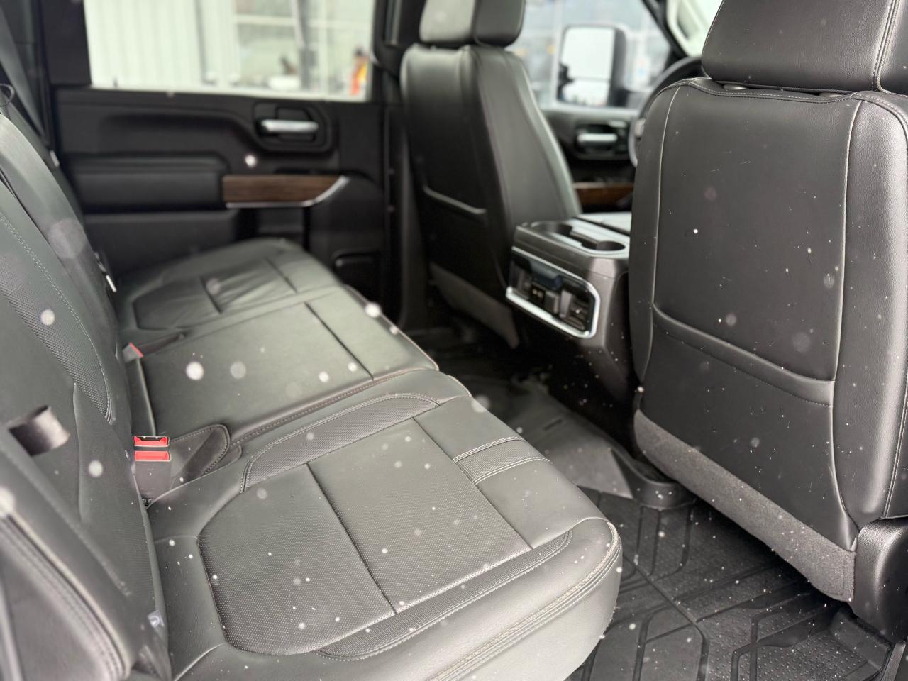 2022 Chevrolet Silverado 2500 High Country Photo