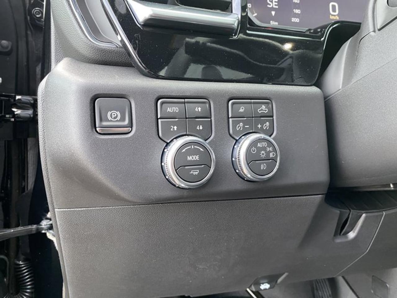 13471087