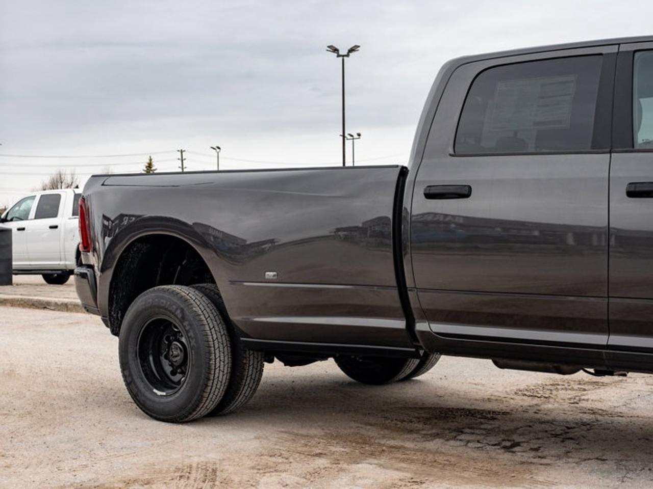 2026 RAM 3500 Big Horn Photo