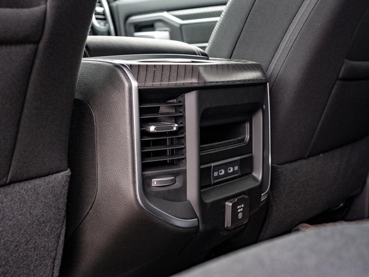 2026 RAM 3500 Big Horn Photo