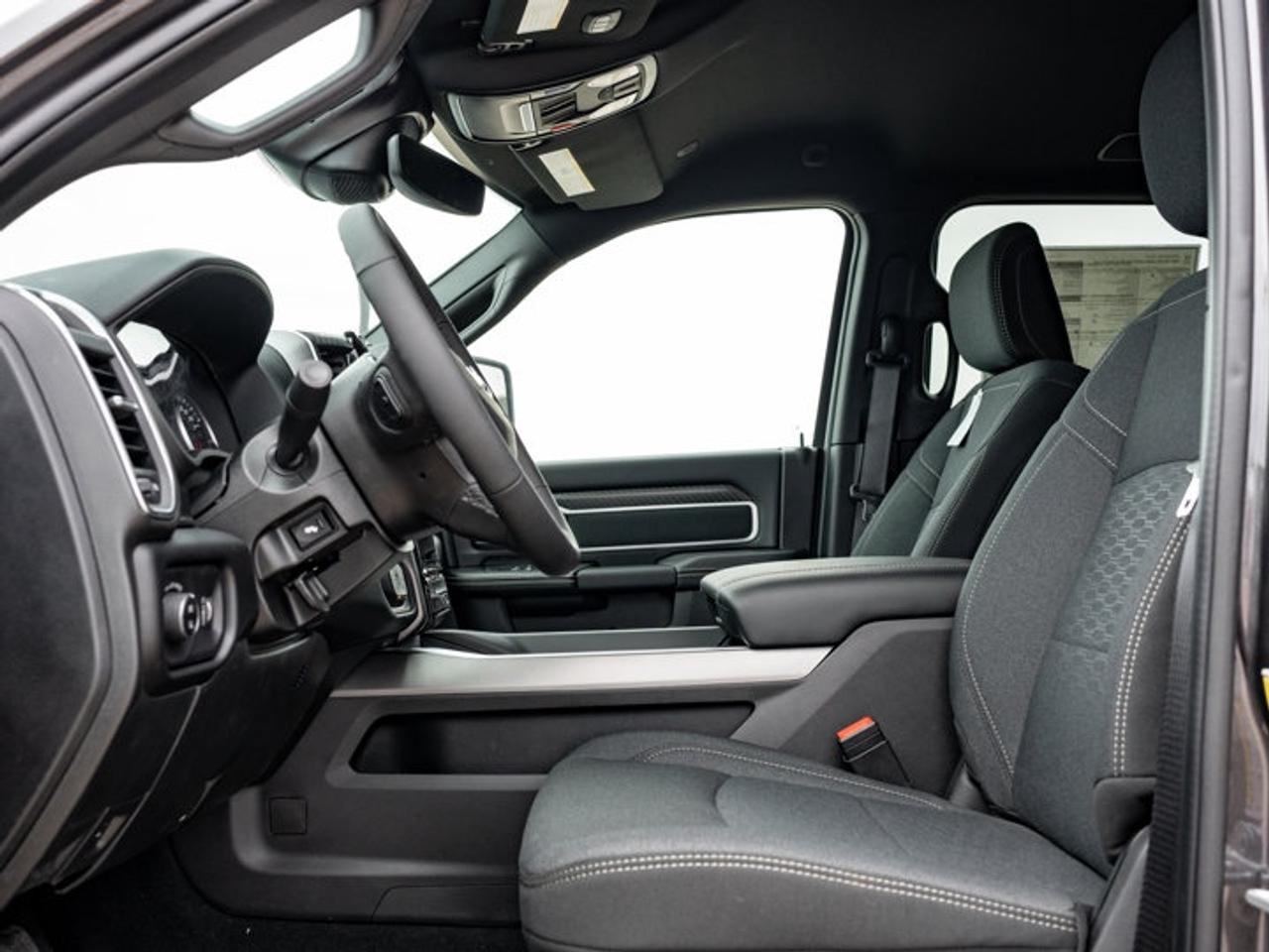 2026 RAM 3500 Big Horn Photo