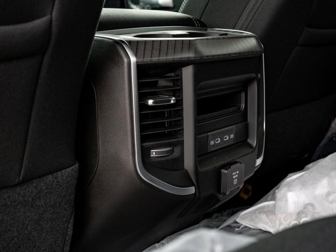 2026 RAM 3500 Big Horn Photo
