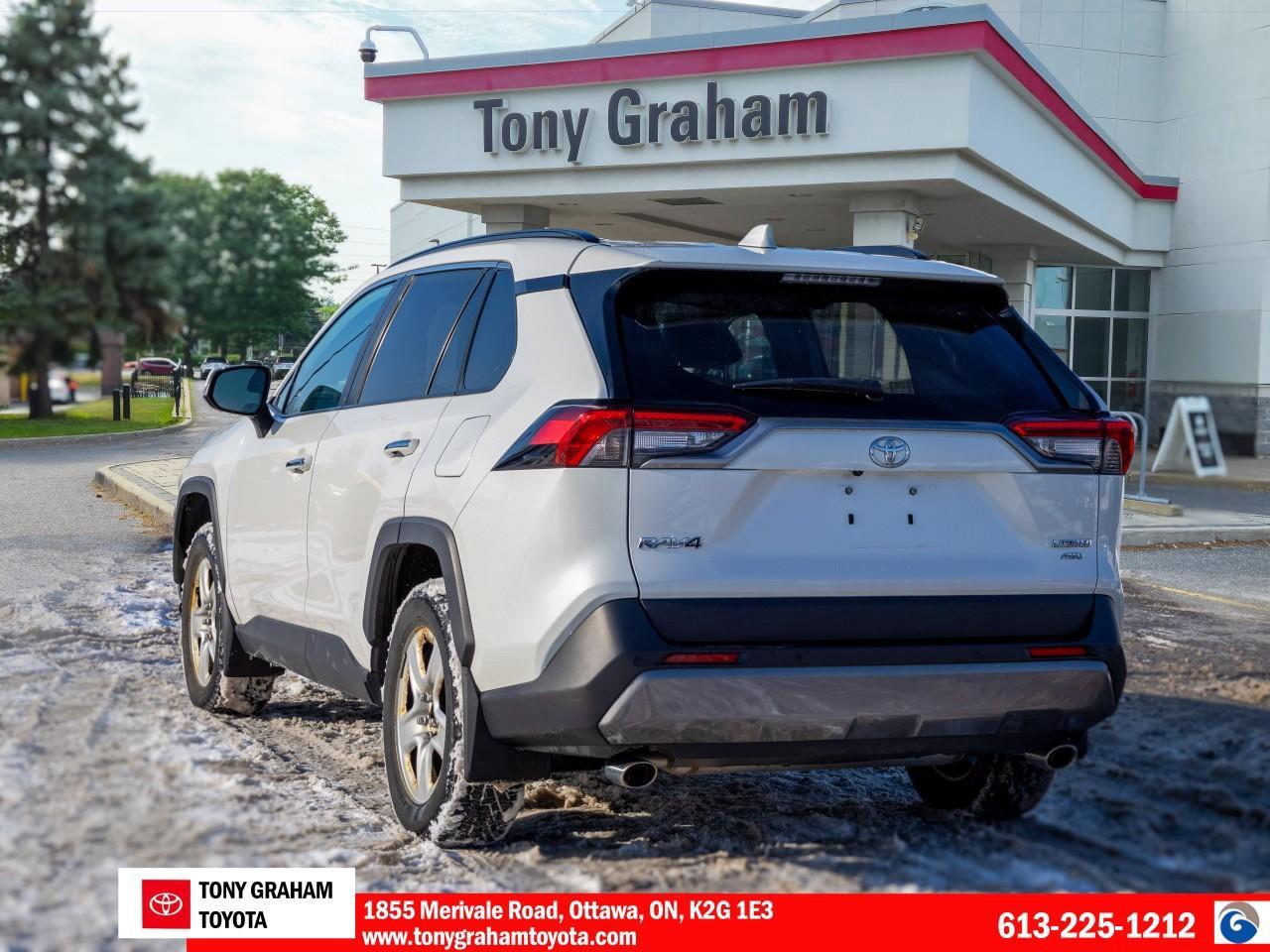 2020 Toyota RAV4 LIMITED  Photo