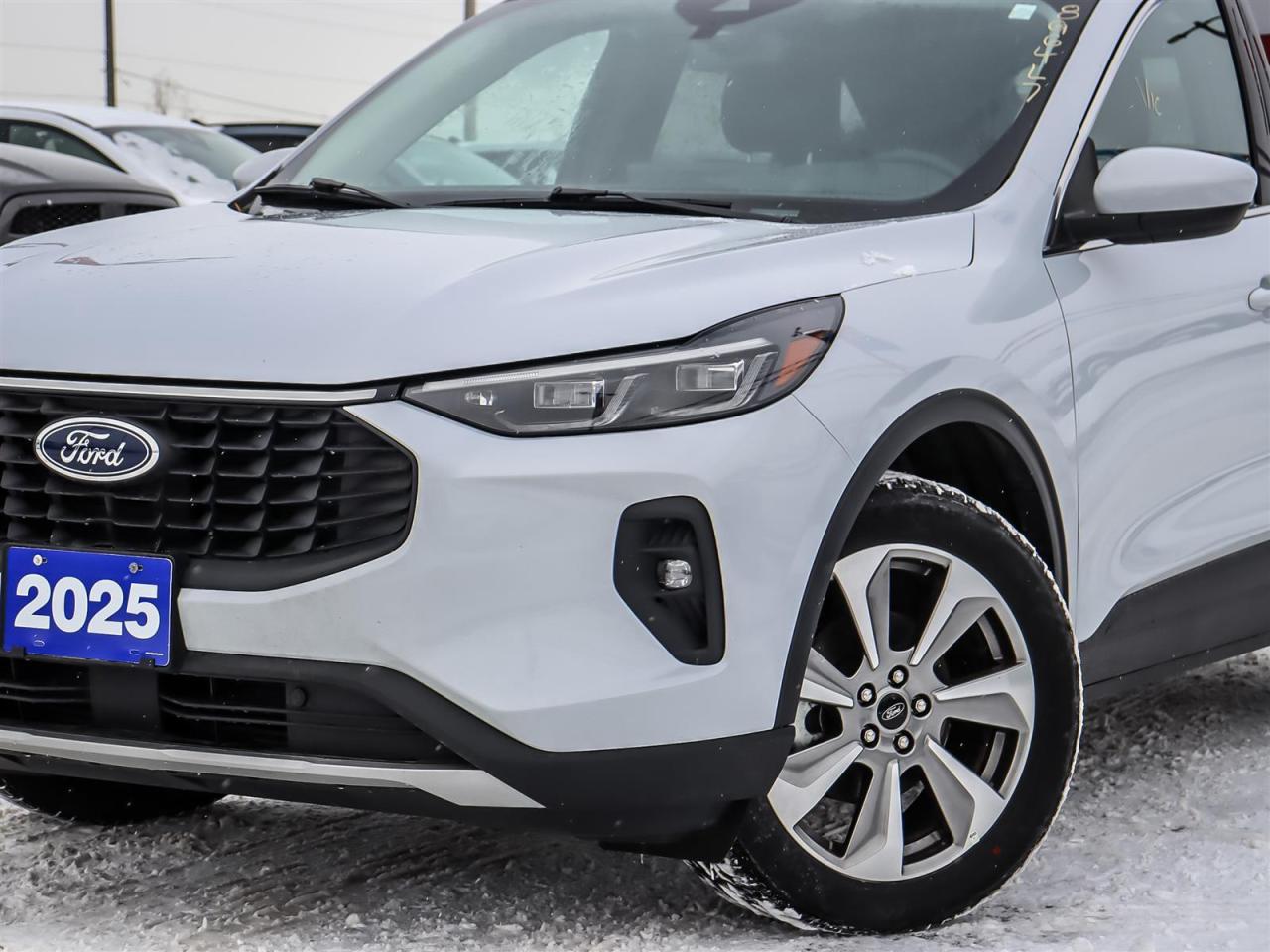 2025 Ford Escape Platinum Photo