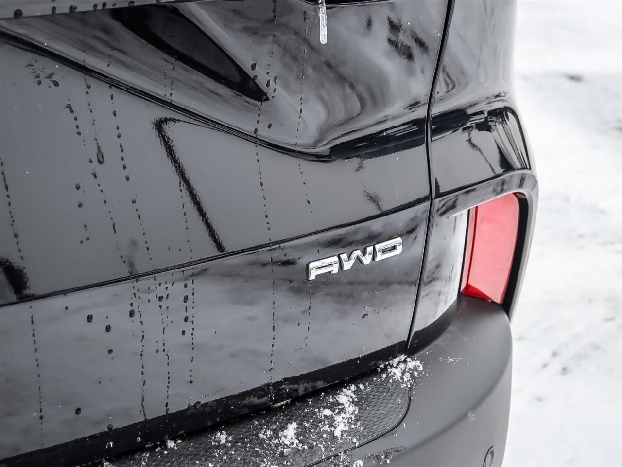 2025 Ford Escape Platinum Photo