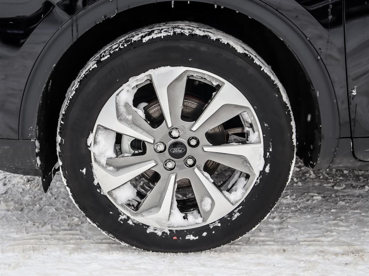 2025 Ford Escape Platinum Photo