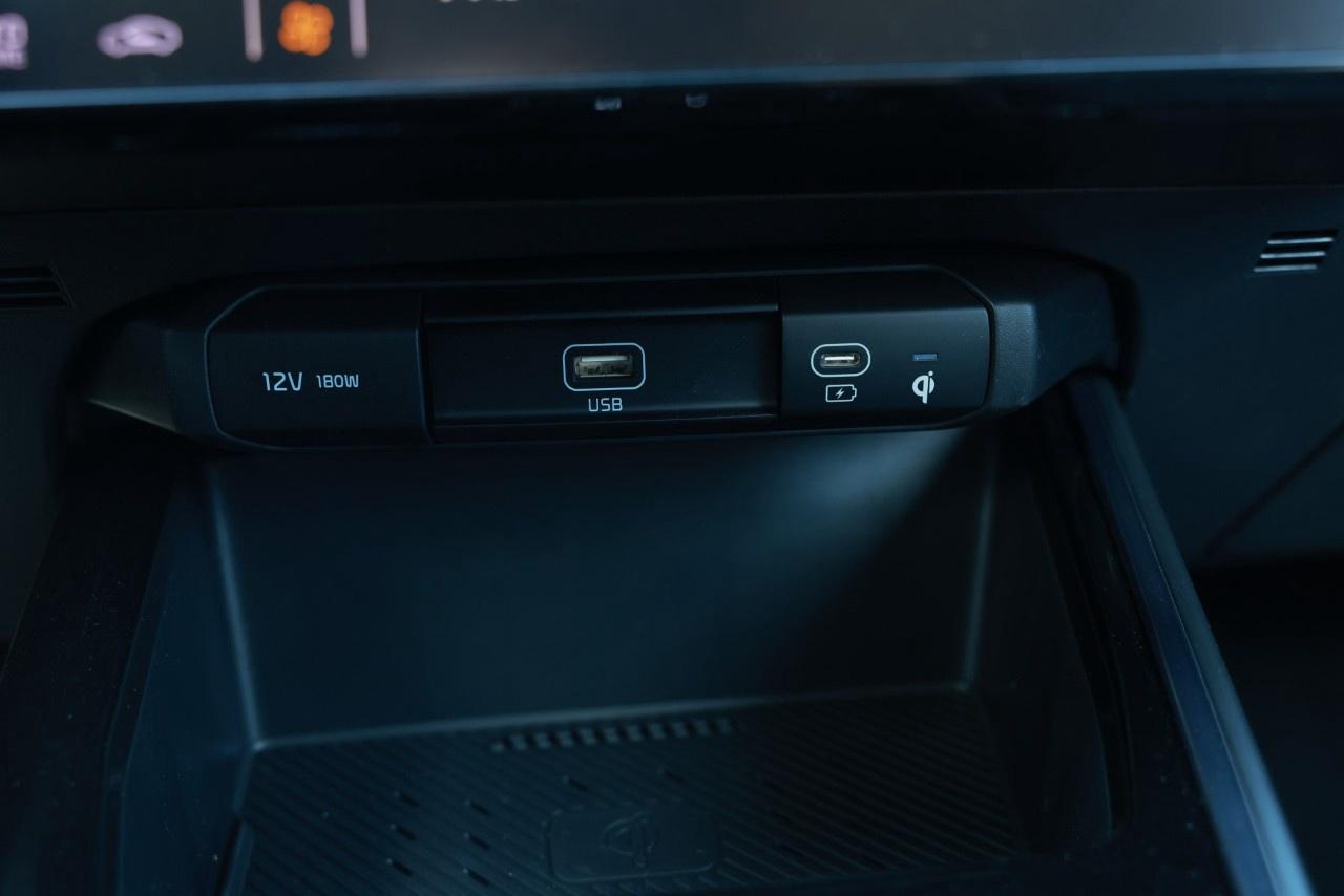 2026 Kia NIRO EV Wind  FWD Photo