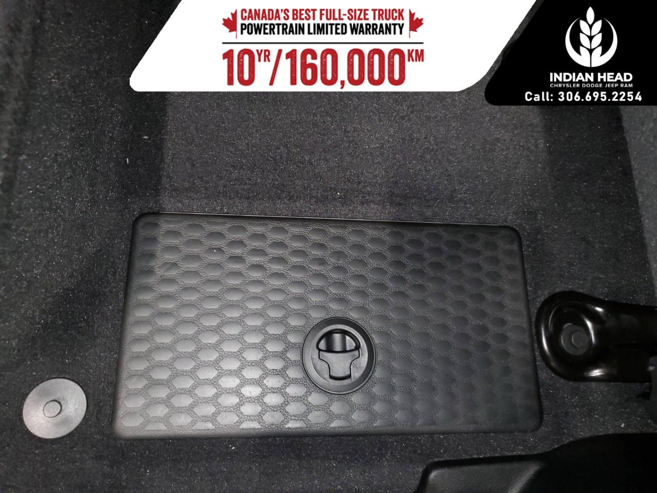 13471375