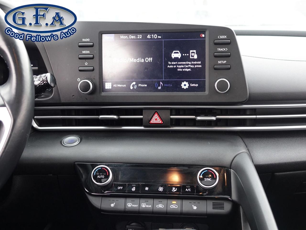 2022 Hyundai Elantra PREFERRED MODEL, SUN & TECH PACKAGE, SUNROOF, REAR Photo