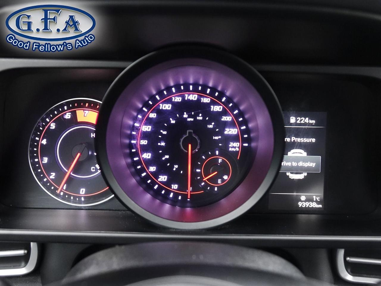 2022 Hyundai Elantra PREFERRED MODEL, SUN & TECH PACKAGE, SUNROOF, REAR Photo19