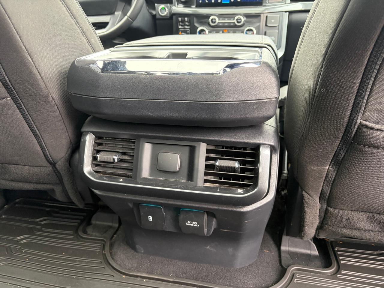 2023 Ford F-150 XLT Photo