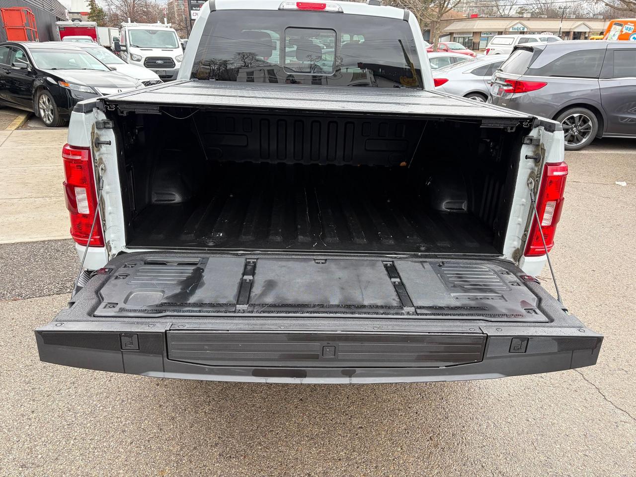 2023 Ford F-150 XLT Photo