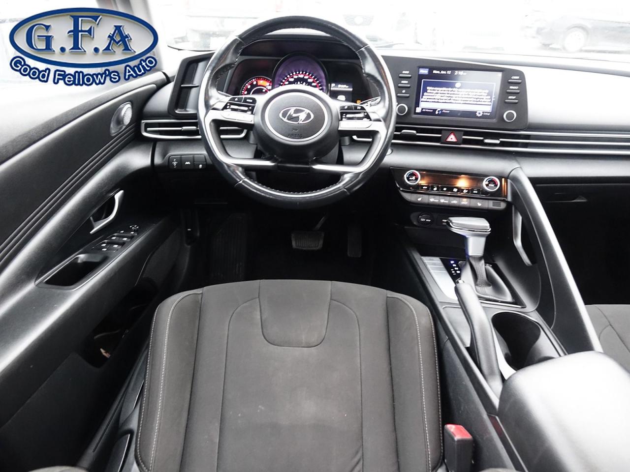 2022 Hyundai Elantra PREFERRED MODEL, SUN & TECH PACKAGE, SUNROOF, REAR Photo33