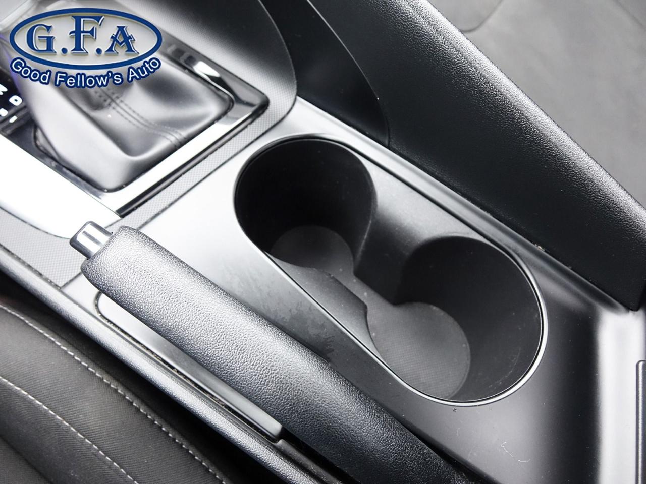 2022 Hyundai Elantra PREFERRED MODEL, SUN & TECH PACKAGE, SUNROOF, REAR Photo14