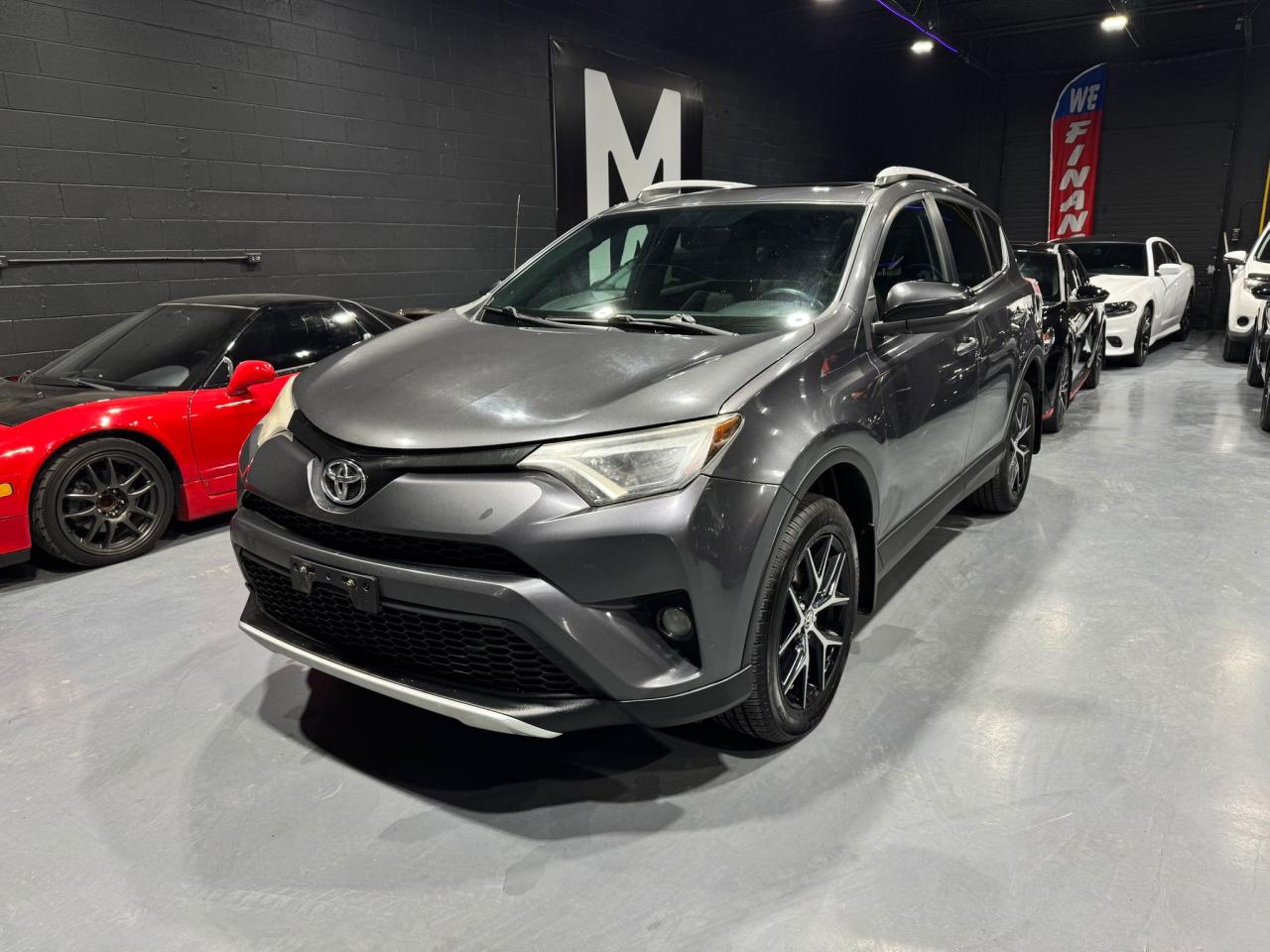 Used 2016 Toyota RAV4 AWD 4dr SE for sale in Mississauga, ON