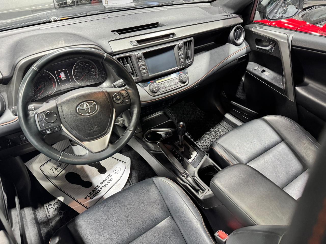 2016 Toyota RAV4 AWD 4dr SE Photo