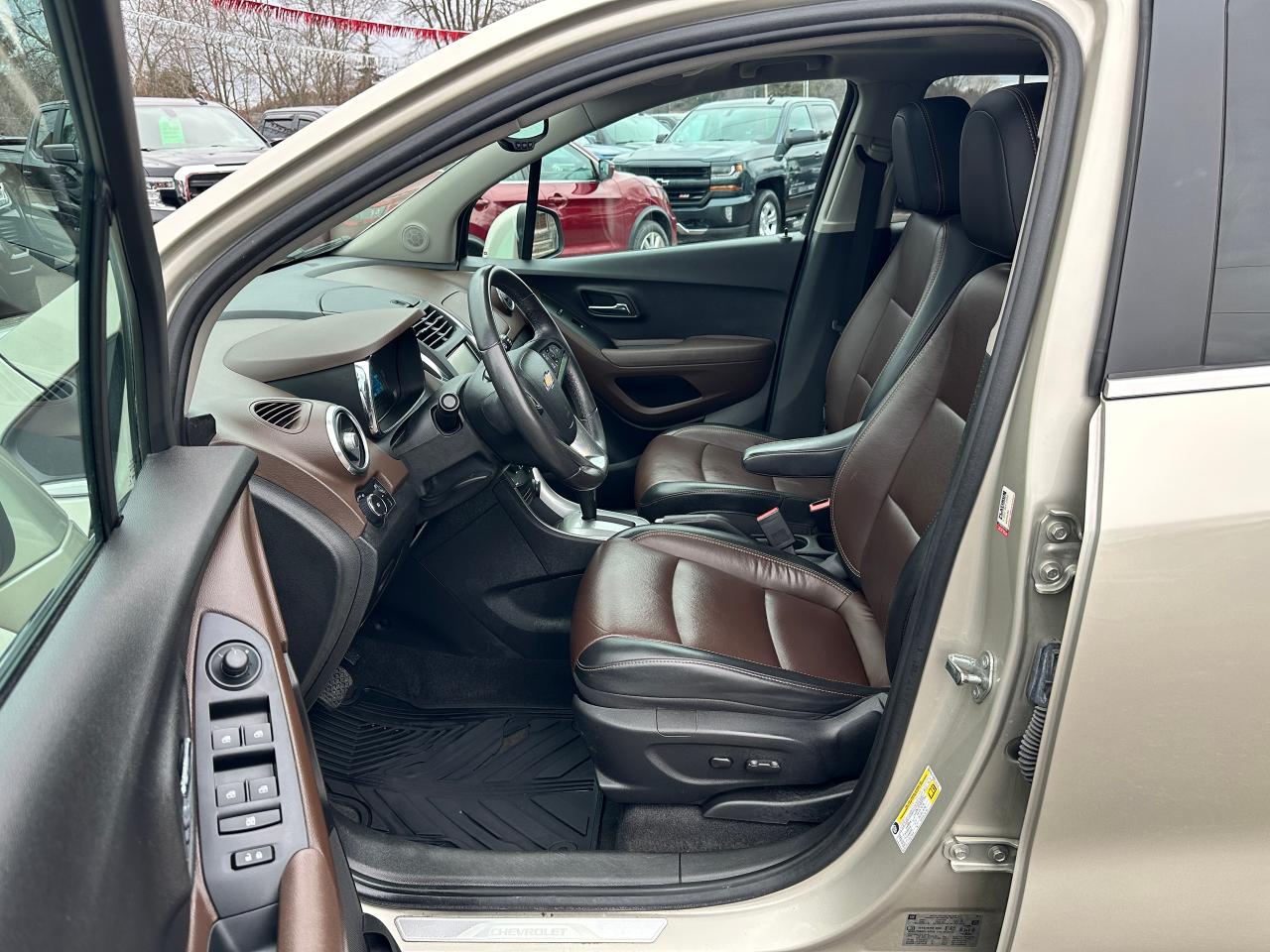 2015 Chevrolet Trax LTZ AWD Heated Leather Sunroof FM/XM BOSE RearCam Photo