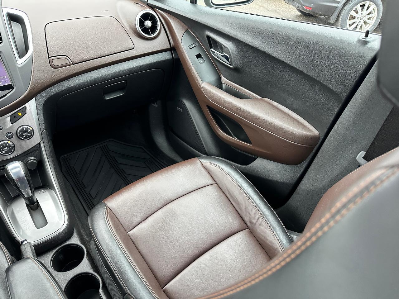 2015 Chevrolet Trax LTZ AWD Heated Leather Sunroof FM/XM BOSE RearCam Photo