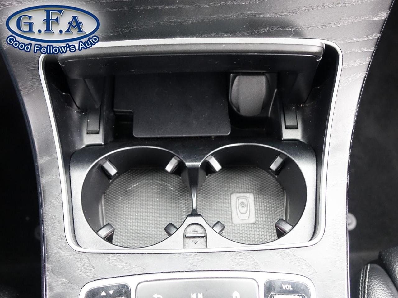 2022 Mercedes-Benz GLC-Class 4MATIC, SPORT PACKAGE, LEATHER SEATS, PANORAMIC RO Photo16