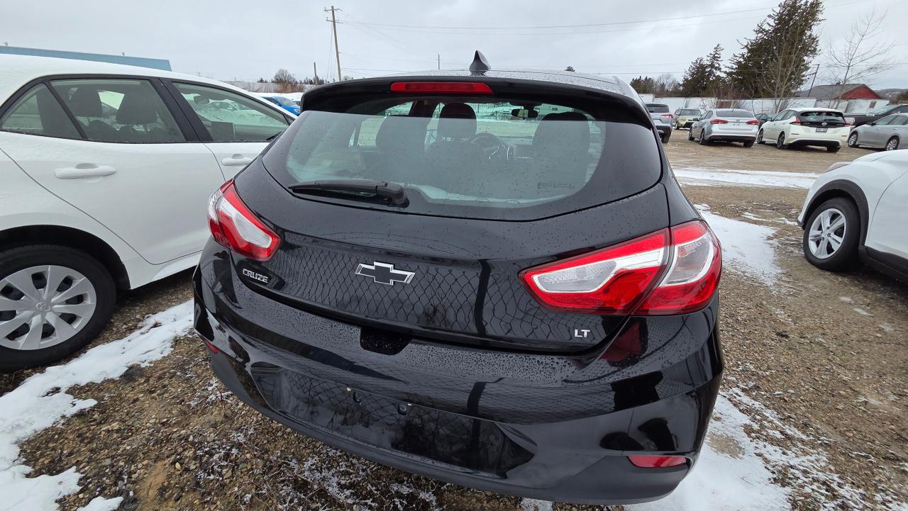 2018 Chevrolet Cruze LT Photo