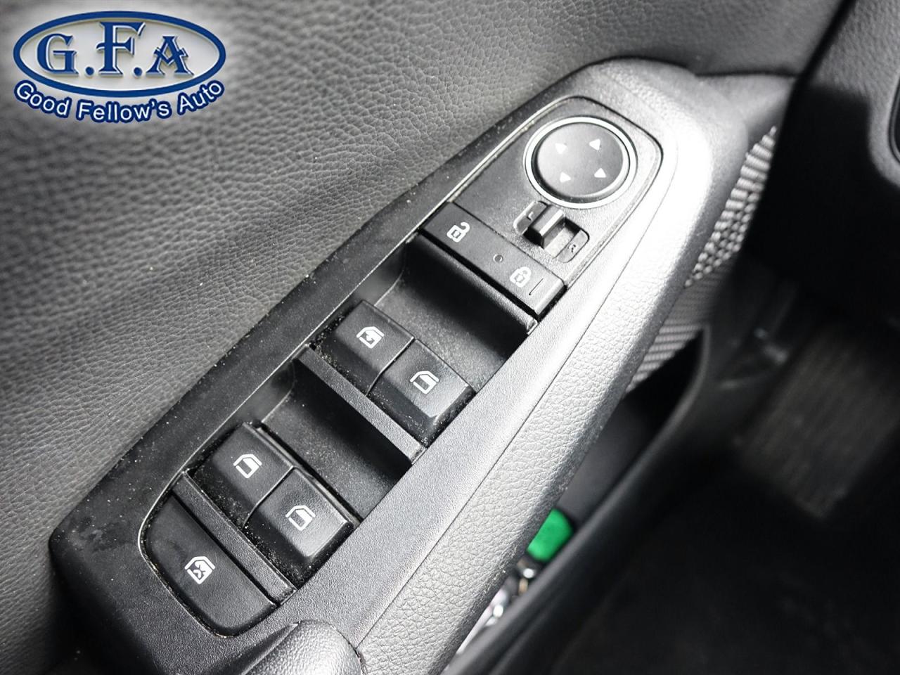 2022 Kia Seltos EX MODEL, AWD, LEATHER SEATS, SUNROOF, REARVIEW CA Photo